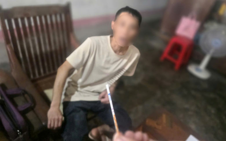 Băng rừng, vượt n&uacute;i "g&otilde; cửa" từng nh&agrave; test ma t&uacute;y ở L&agrave;o Cai- Ảnh 4.