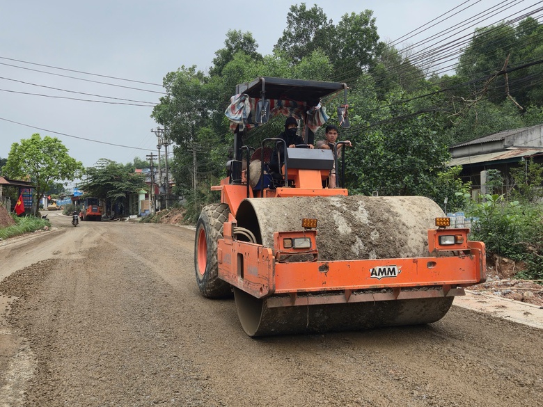 Th&aacute;i Nguy&ecirc;n: Hơn 200 hộ d&acirc;n hiến đất, tuyến ĐT269C tăng tốc về đ&iacute;ch- Ảnh 5.