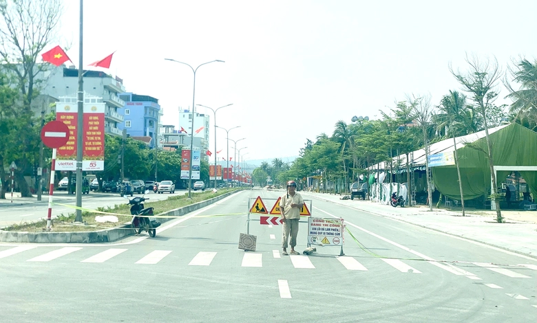 Nghệ An: Th&ocirc;ng xe kỹ thuật 50m cuối c&ugrave;ng của dự &aacute;n đường hơn 300 tỷ đồng- Ảnh 2.