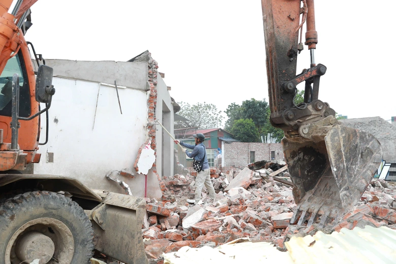 H&agrave; Nội tăng cường kiểm so&aacute;t, chấn chỉnh vi phạm m&ocirc;i trường trong thi c&ocirc;ng x&acirc;y dựng- Ảnh 1.