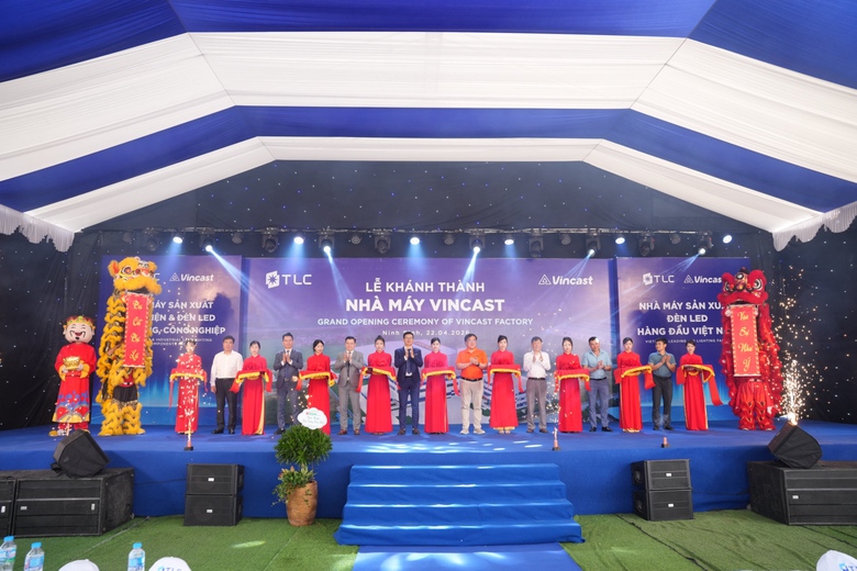 TLC Việt Nam kh&aacute;nh th&agrave;nh nh&agrave; m&aacute;y thiết bị điện, chiếu s&aacute;ng thứ 2- Ảnh 1.