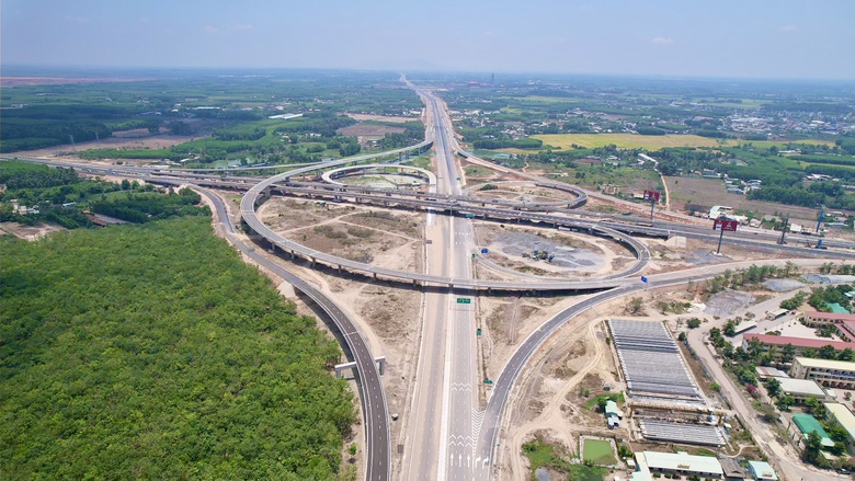 Chỉ xe dưới 9 chỗ được v&agrave;o cao tốc đoạn Long Th&agrave;nh - Vũng T&agrave;u trước 30/4- Ảnh 1.