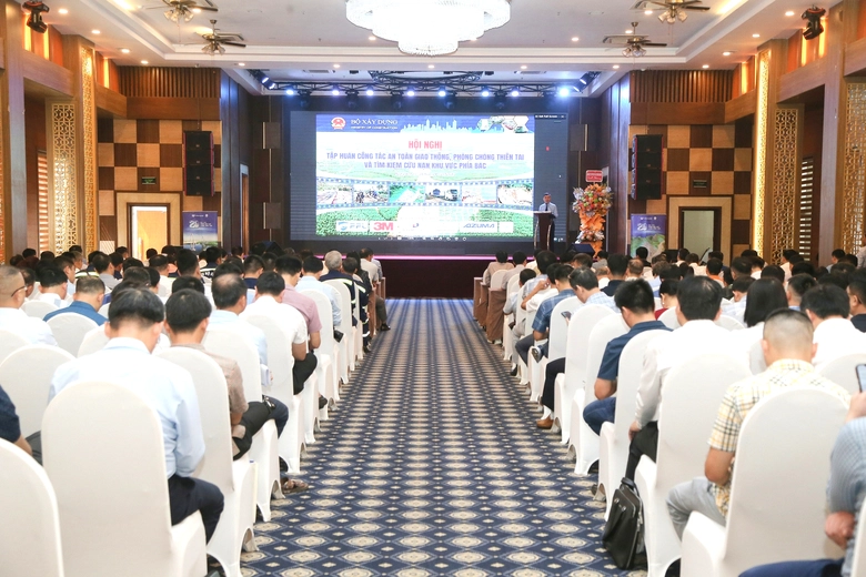 Tập huấn c&ocirc;ng t&aacute;c ATGT, ph&ograve;ng chống thi&ecirc;n tai v&agrave; t&igrave;m kiếm cứu nạn khu vực ph&iacute;a Bắc- Ảnh 2.