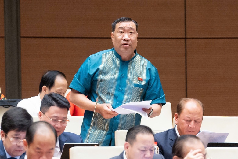 Bộ trưởng T&agrave;i ch&iacute;nh l&yacute; giải đề xuất ngưỡng chịu thuế 1 tỷ đồng với hộ kinh doanh- Ảnh 2.