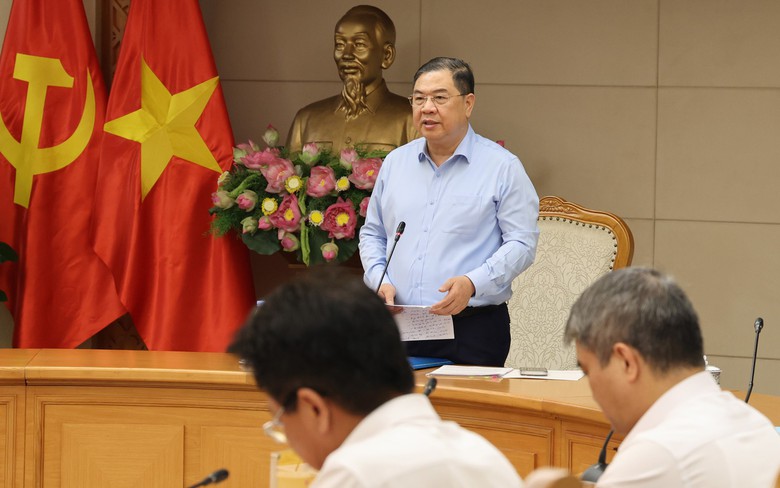 Triển khai hiệu quả nhất c&aacute;c dự &aacute;n đường sắt, g&oacute;p phần tăng trưởng 2 con số- Ảnh 2.