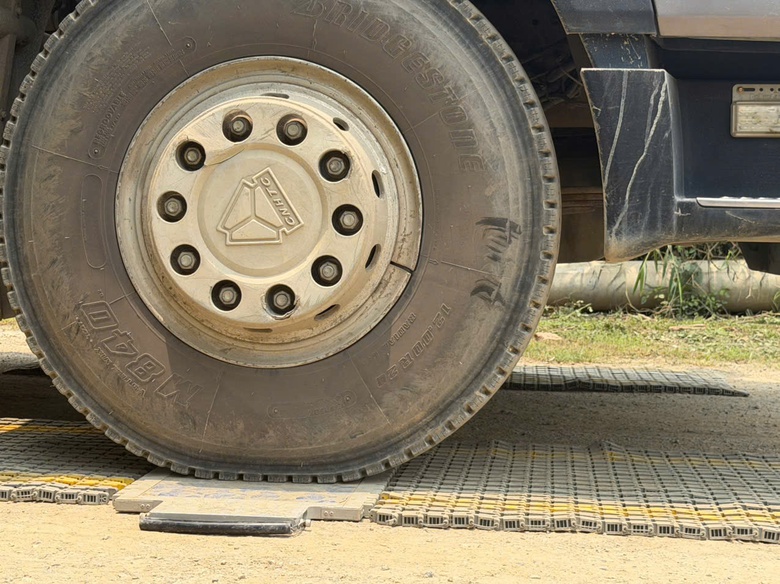 Xử l&yacute; &ocirc; t&ocirc; cơi nới th&ugrave;ng, chở h&agrave;ng qu&aacute; tải ở Ph&uacute; Thọ- Ảnh 9.