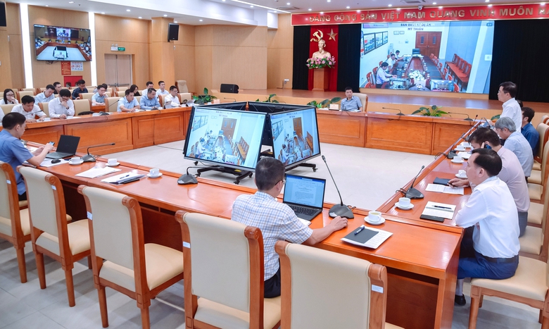 Thứ trưởng Phạm Minh H&agrave;: R&agrave; so&aacute;t, ph&acirc;n c&ocirc;ng r&otilde; người, r&otilde; việc trong x&acirc;y dựng quy chuẩn- Ảnh 3.