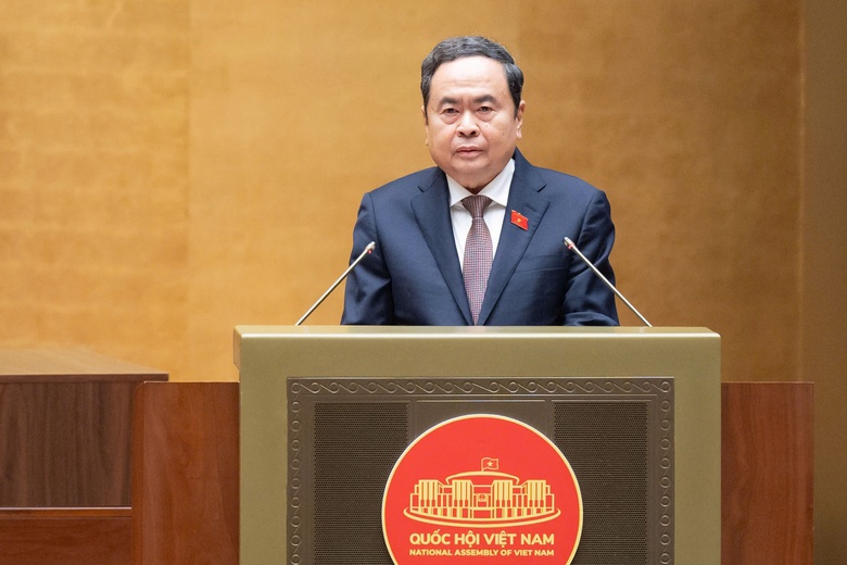 Khẩn trương tổ chức triển khai hiệu quả c&aacute;c luật, nghị quyết vừa được Quốc hội th&ocirc;ng qua- Ảnh 1.