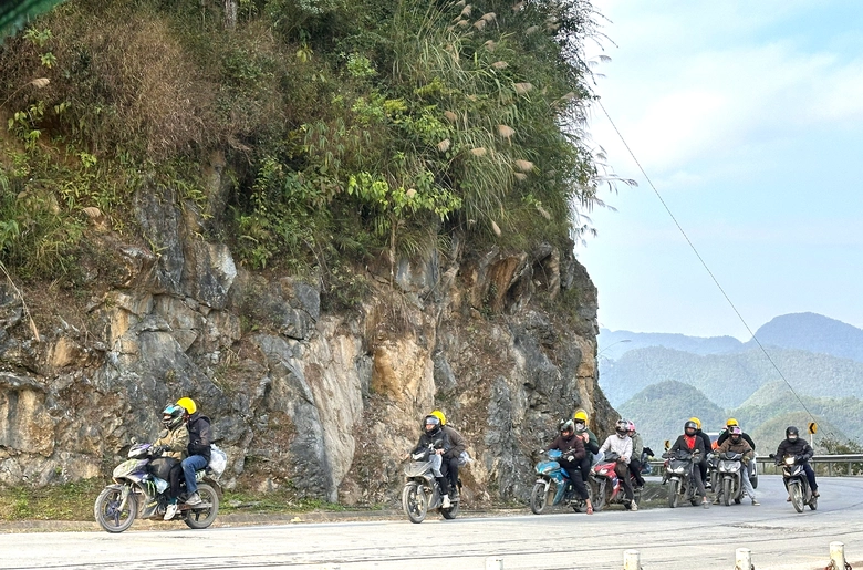 Tuy&ecirc;n Quang tăng cường quản l&yacute; tour trải nghiệm m&ocirc; t&ocirc;, xe m&aacute;y- Ảnh 1.