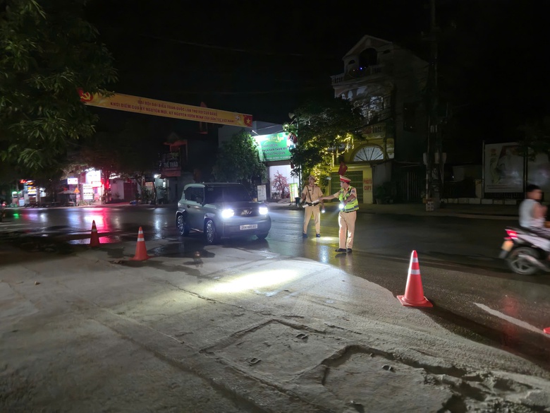 Th&aacute;i Nguy&ecirc;n tăng cường kiểm so&aacute;t giao th&ocirc;ng, bảo đảm an to&agrave;n dịp lễ 30/4 - 1/5- Ảnh 15.