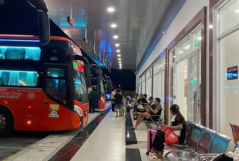 Kh&aacute;nh H&ograve;a siết chặt quản l&yacute; vận tải, bảo đảm trật tự an to&agrave;n giao th&ocirc;ng dịp nghỉ lễ- Ảnh 1.