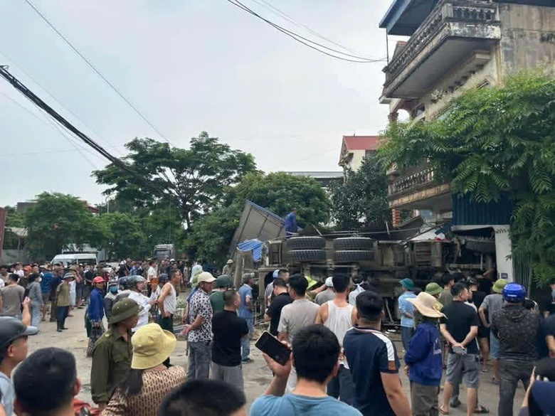 Th&aacute;i Nguy&ecirc;n: Tai nạn giữa xe đầu k&eacute;o v&agrave; xe bồn b&ecirc; t&ocirc;ng, 1 người tử vong- Ảnh 3.