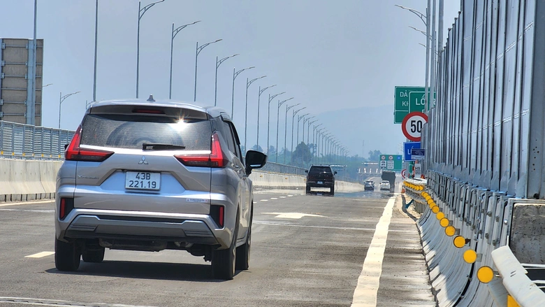 Ch&iacute;nh thức th&ocirc;ng xe 88km cao tốc Bắc - Nam qua Quảng Ng&atilde;i- Ảnh 9.