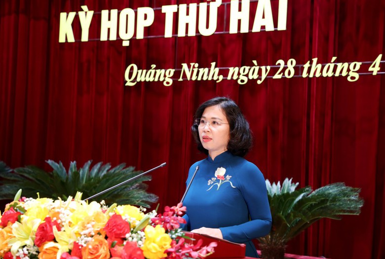 Quảng Ninh th&ocirc;ng qua 14 nghị quyết tạo nền tảng cho giai đoạn ph&aacute;t triển mới- Ảnh 1.