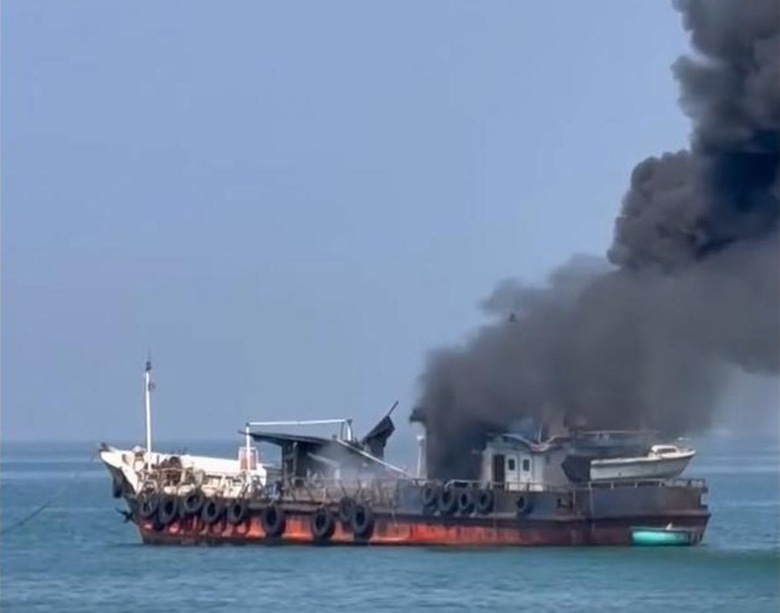 L&acirc;m Đồng: T&agrave;u chở dầu bốc ch&aacute;y tr&ecirc;n biển, một người mất t&iacute;ch, hai người bị thương- Ảnh 1.