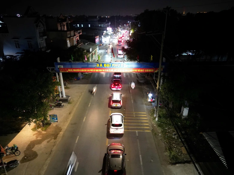 Ph&acirc;n luồng d&ograve;ng xe từ TP.HCM qua Nhơn Trạch, giảm &aacute;p lực cho QL51 dịp lễ 30/4-1/5- Ảnh 2.