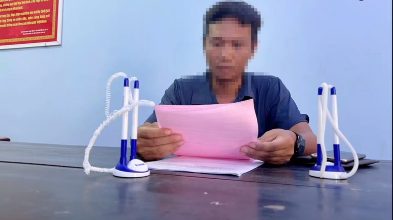 Đồng Nai: Bị phản &aacute;nh qua VNeTraffic, t&agrave;i xế dừng xe trước cổng trường bị xử phạt- Ảnh 2.