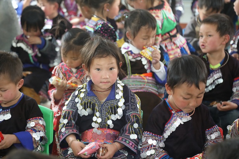 Phục Hưng Holdings trao tặng c&ocirc;ng tr&igrave;nh trường học tại L&agrave;o Cai- Ảnh 3.