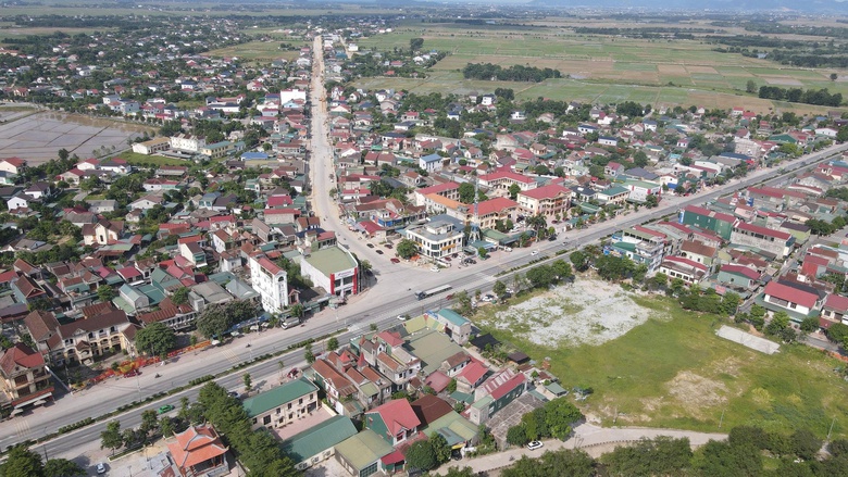 Bộ Xây dựng "chốt" tiến độ từng hạng mục dự án nâng cấp QL8C qua Hà Tĩnh- Ảnh 1. Bộ Xây dựng "chốt" tiến độ từng hạng mục dự án nâng cấp QL8C qua Hà Tĩnh- Ảnh 1.