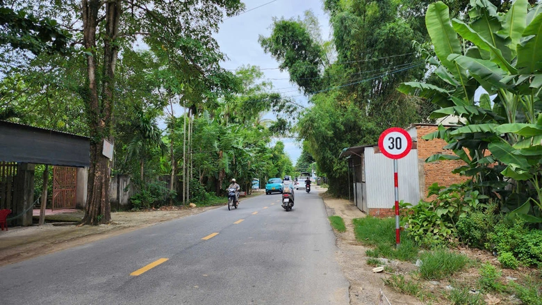 Quảng Ng&atilde;i sẵn s&agrave;ng khởi c&ocirc;ng, mở rộng QL24B kết nối cao tốc- Ảnh 3.