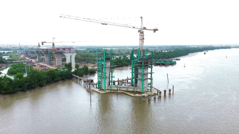 Giá nhiên liệu biến động, Bộ Xây dựng báo cáo giải pháp duy trì tiến độ dự án trọng điểm- Ảnh 2. Giá nhiên liệu biến động, Bộ Xây dựng báo cáo giải pháp duy trì tiến độ dự án trọng điểm- Ảnh 2.