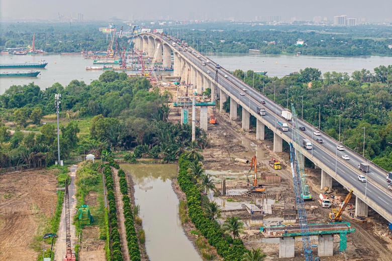 Giá nhiên liệu biến động, Bộ Xây dựng báo cáo giải pháp duy trì tiến độ dự án trọng điểm- Ảnh 1. Giá nhiên liệu biến động, Bộ Xây dựng báo cáo giải pháp duy trì tiến độ dự án trọng điểm- Ảnh 1.