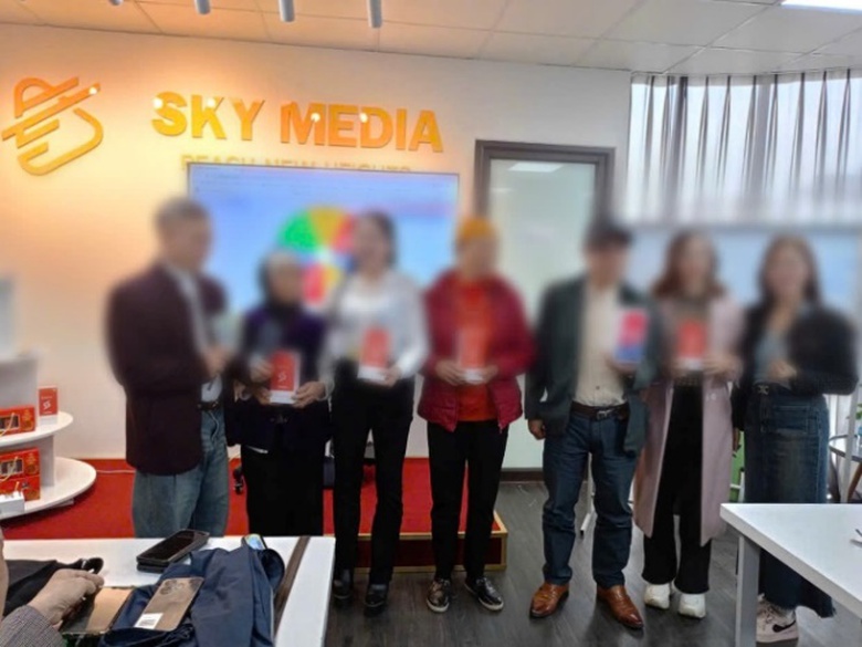 H&agrave; Nội: Bắt giữ ổ nh&oacute;m lừa đảo đa cấp tại C&ocirc;ng ty Sky Media- Ảnh 2.