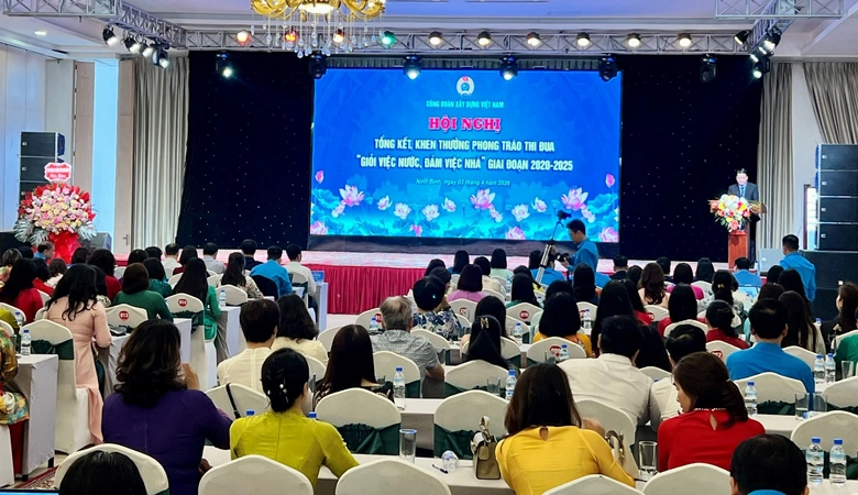 Vinh danh 86 &ldquo;b&ocirc;ng hồng th&eacute;p&rdquo; ng&agrave;nh X&acirc;y dựng tỏa s&aacute;ng giữa &aacute;p lực k&eacute;p- Ảnh 3.