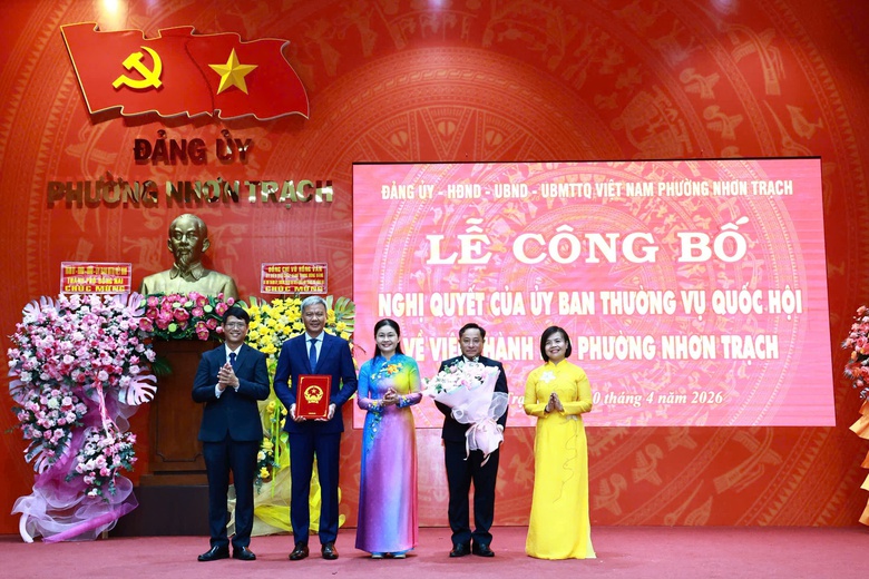 Đồng Nai ch&iacute;nh thức l&ecirc;n th&agrave;nh phố trực thuộc Trung ương, ra mắt 10 phường mới- Ảnh 2.