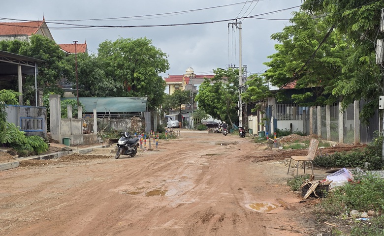 Quảng Trị: Gỡ vướng mặt bằng, ho&agrave;n th&agrave;nh dự &aacute;n đường v&agrave; cầu vượt đường sắt trong năm 2026- Ảnh 5.