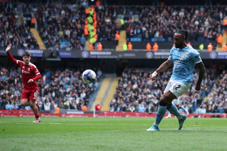 Thắng đậm Liverpool, Man City v&agrave;o b&aacute;n kết Cup FA- Ảnh 2.