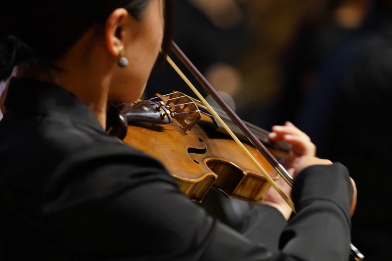 Góc nhìn đa giác quan về kiến trúc từ âm nhạc giao hưởng- Ảnh 7. Góc nhìn đa giác quan về kiến trúc từ âm nhạc giao hưởng- Ảnh 7.