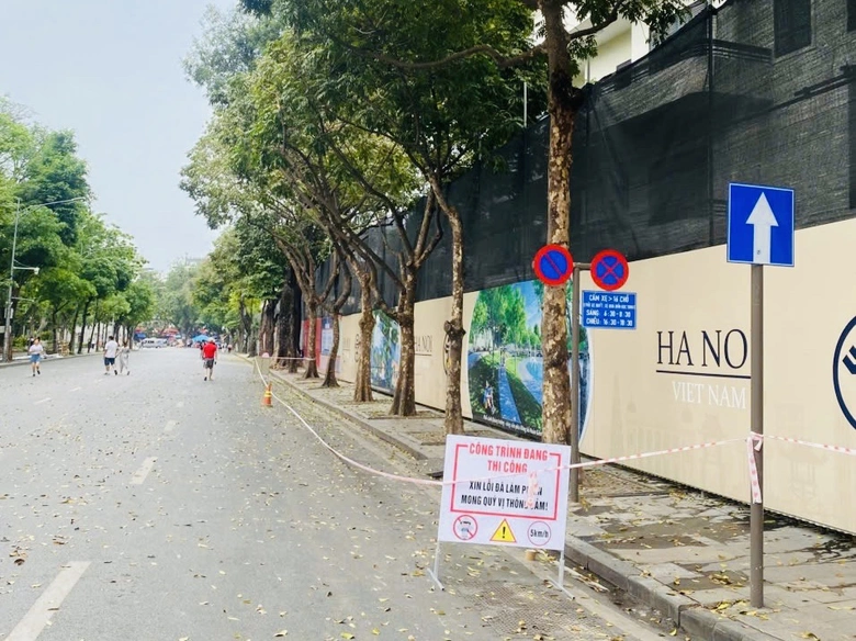 H&agrave; Nội: Gấp r&uacute;t ph&aacute; dỡ c&ocirc;ng tr&igrave;nh, chuẩn bị x&acirc;y quảng trường ph&iacute;a Đ&ocirc;ng hồ Ho&agrave;n Kiếm- Ảnh 1.