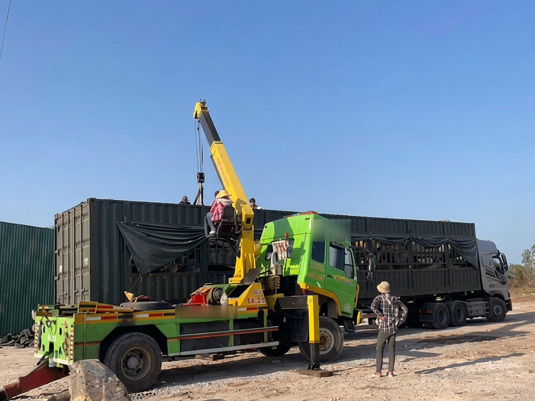 Chở quá tải trên cao tốc Vĩnh Hảo - Phan Thiết, chủ xe và tài xế bị phạt 77,5 triệu đồng- Ảnh 1. Chở quá tải trên cao tốc Vĩnh Hảo - Phan Thiết, chủ xe và tài xế bị phạt 77,5 triệu đồng- Ảnh 1.