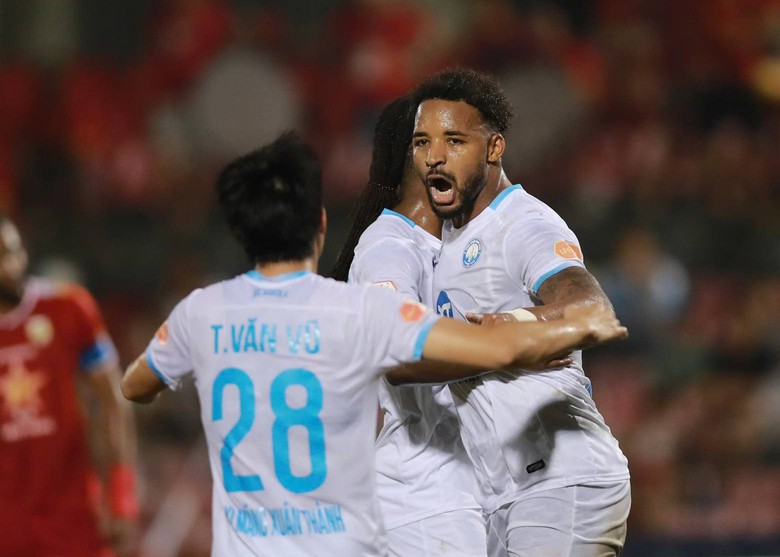 V-League: Xu&acirc;n Son ghi b&agrave;n, Nam Định thắng đẹp H&agrave; Tĩnh- Ảnh 1.