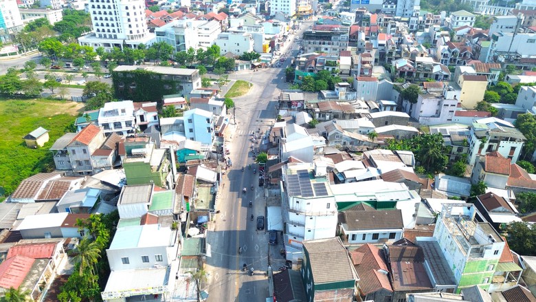 Huế: T&igrave;m giải ph&aacute;p th&aacute;o gỡ vướng mắc, th&uacute;c tiến độ dự &aacute;n đường B&agrave; Triệu 541 tỷ đồng- Ảnh 7.