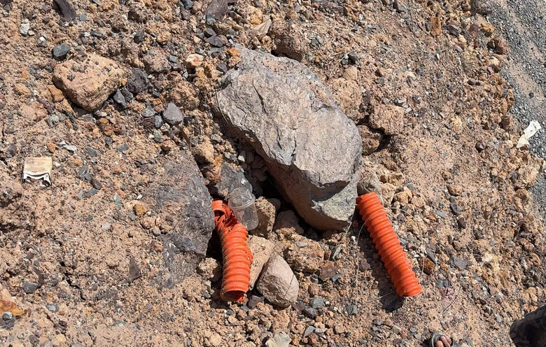 Bắt đối tượng cắt trộm gần 1km cáp điện trên cao tốc Bến Lức - Long Thành- Ảnh 2. Bắt đối tượng cắt trộm gần 1km cáp điện trên cao tốc Bến Lức - Long Thành- Ảnh 2.