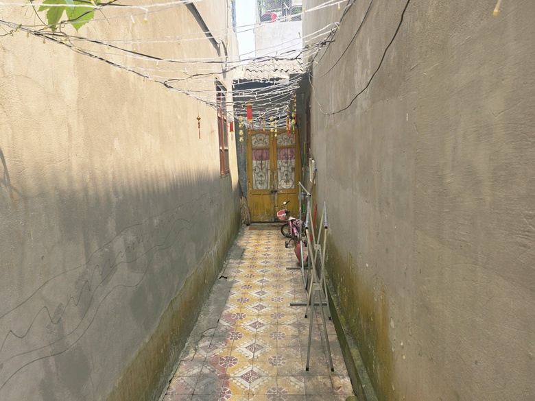 Qu&ecirc;n m&igrave;nh cứu người trong mưa b&atilde;o, nữ c&ocirc;ng nh&acirc;n m&ocirc;i trường ở L&agrave;o Cai nguy kịch- Ảnh 5.