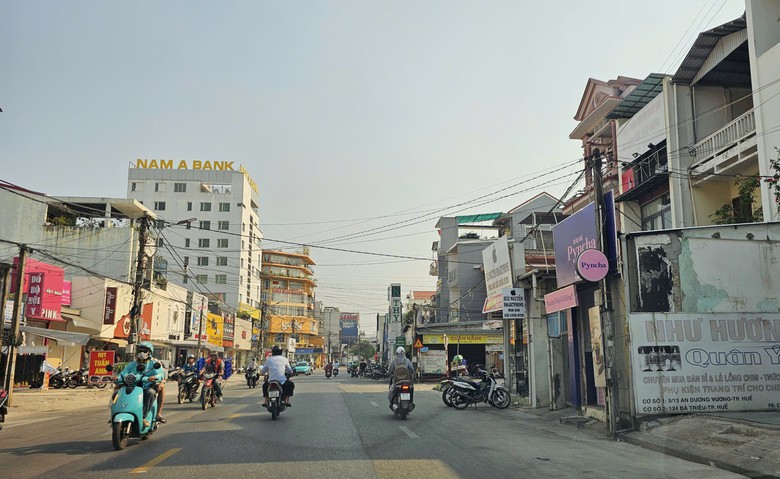 Huế: T&igrave;m giải ph&aacute;p th&aacute;o gỡ vướng mắc, th&uacute;c tiến độ dự &aacute;n đường B&agrave; Triệu 541 tỷ đồng- Ảnh 3.