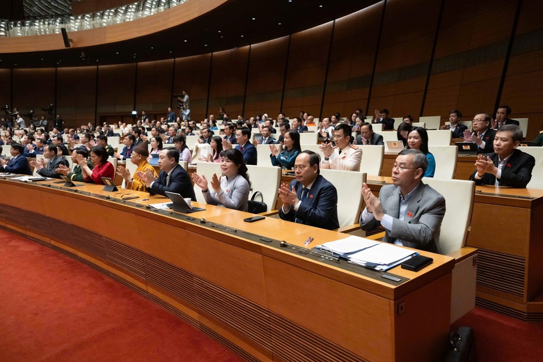 &Ocirc;ng Nguyễn Văn Quảng t&aacute;i đắc cử Ch&aacute;nh &aacute;n TAND tối cao- Ảnh 2.