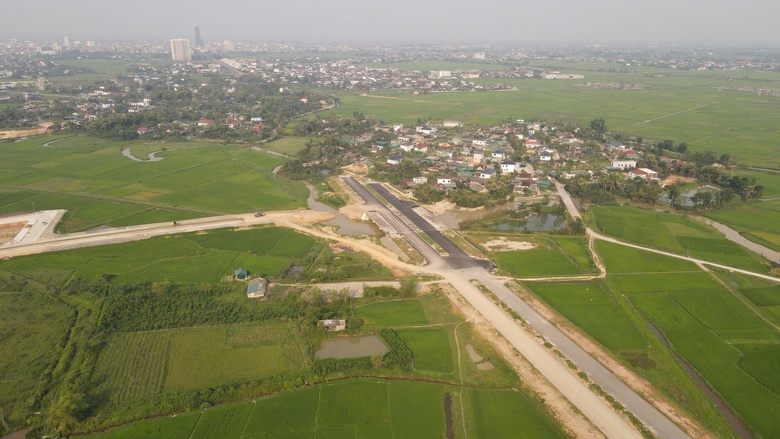 Vướng mặt bằng &ldquo;x&ocirc;i đỗ&rdquo;, nhiều dự &aacute;n giao th&ocirc;ng H&agrave; Tĩnh chậm nhịp- Ảnh 4.