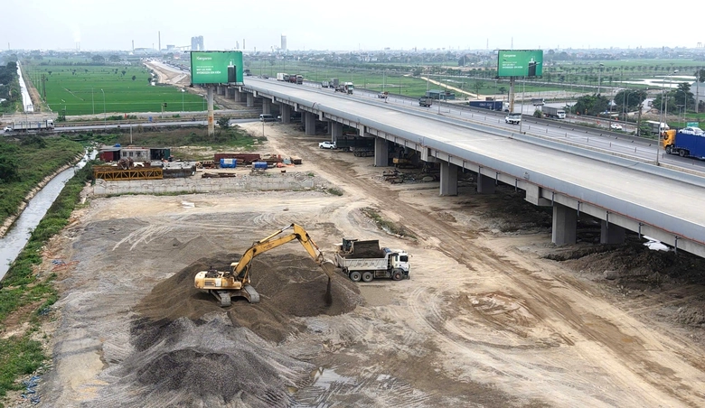 Dự &aacute;n cao tốc Cao Bồ - Mai Sơn tăng tốc về đ&iacute;ch, th&ocirc;ng xe kỹ thuật ng&agrave;y 30/4- Ảnh 2.