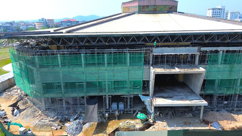 Tăng tốc hoàn thiện quảng trường 200 tỷ đồng ở Huế- Ảnh 2. Tăng tốc hoàn thiện quảng trường 200 tỷ đồng ở Huế- Ảnh 2.