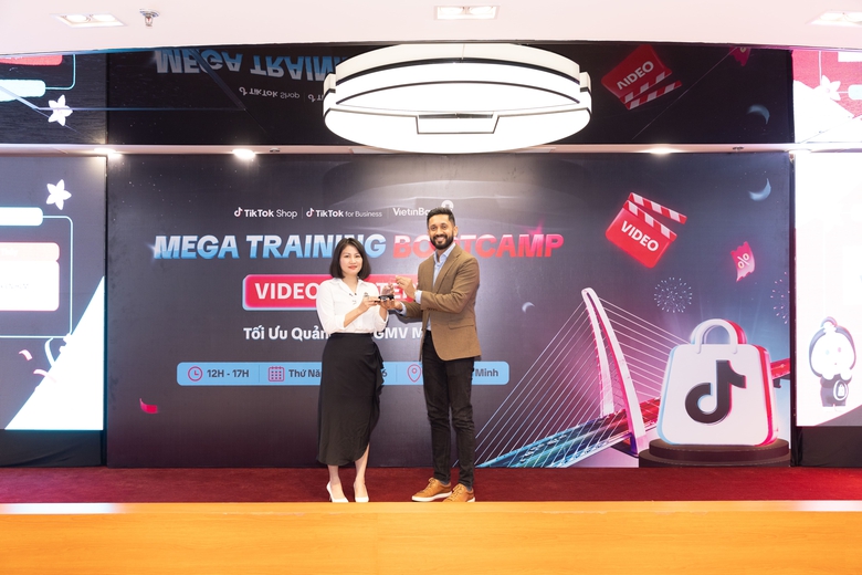 VietinBank và TikTok Shop: Phối hợp triển khai chuỗi chương trình Mega Training Bootcamp- Ảnh 1. VietinBank và TikTok Shop: Phối hợp triển khai chuỗi chương trình Mega Training Bootcamp- Ảnh 1.