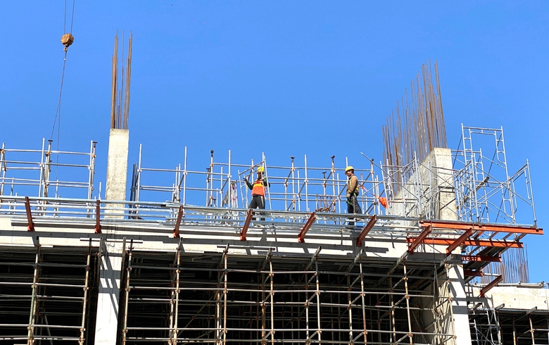 Hà Nội sẽ mạnh tay với vi phạm an toàn trong thi công xây dựng- Ảnh 1. Hà Nội sẽ mạnh tay với vi phạm an toàn trong thi công xây dựng- Ảnh 1.