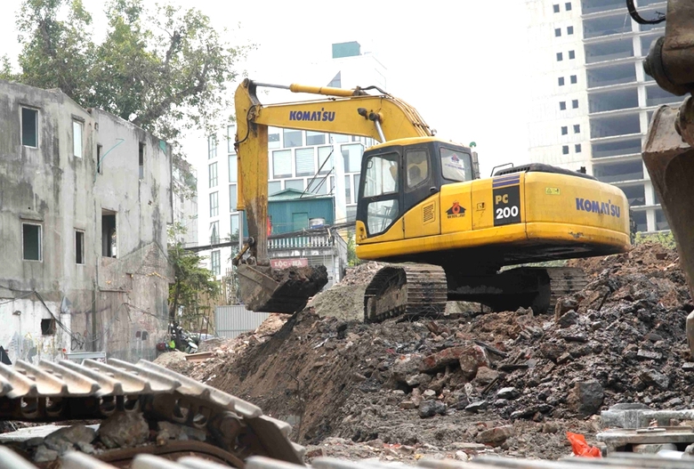 Hà Nội sẽ mạnh tay với vi phạm an toàn trong thi công xây dựng- Ảnh 2. Hà Nội sẽ mạnh tay với vi phạm an toàn trong thi công xây dựng- Ảnh 2.