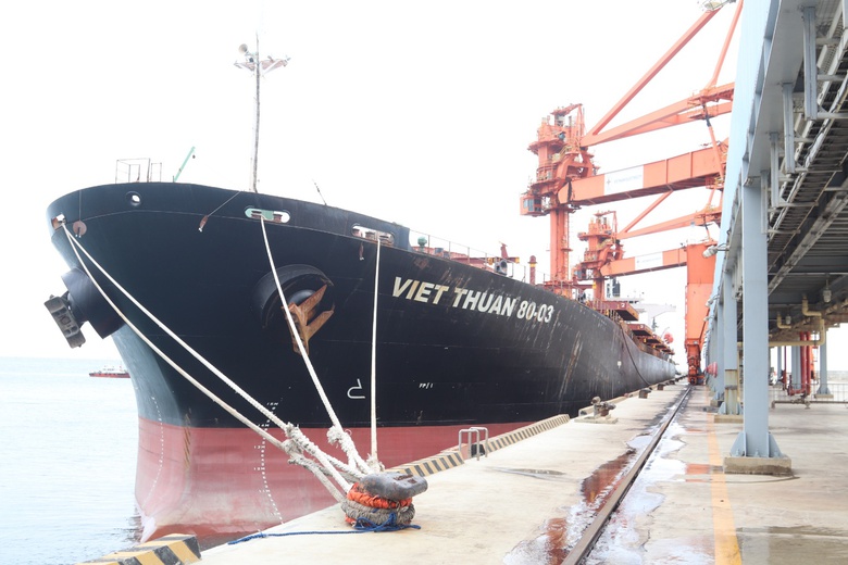 Nh&agrave; m&aacute;y Nhiệt điện Vĩnh T&acirc;n 4: Quyết liệt đảm bảo nhi&ecirc;n liệu m&ugrave;a kh&ocirc;- Ảnh 2.