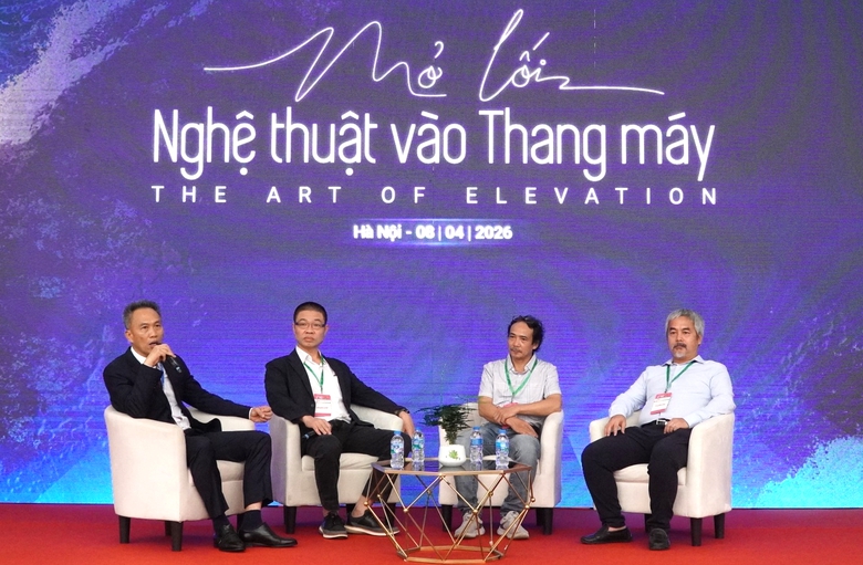 Mở lối nghệ thuật vào không gian thang máy- Ảnh 1. Mở lối nghệ thuật vào không gian thang máy- Ảnh 1.