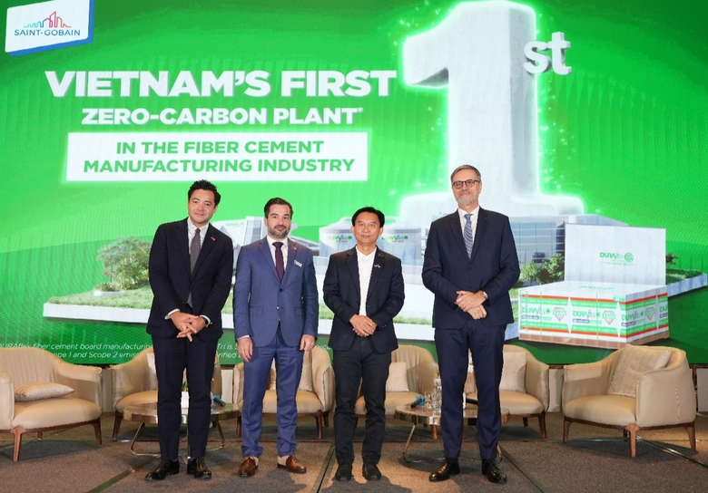 Nh&agrave; m&aacute;y tấm xi măng sợi DURAflex đạt mục ti&ecirc;u zero carbon- Ảnh 1.