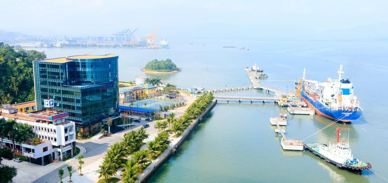 Bộ X&acirc;y dựng chấp thuận Cảng dầu B12 tiếp nhận t&agrave;u tới 48.000 DWT- Ảnh 1.